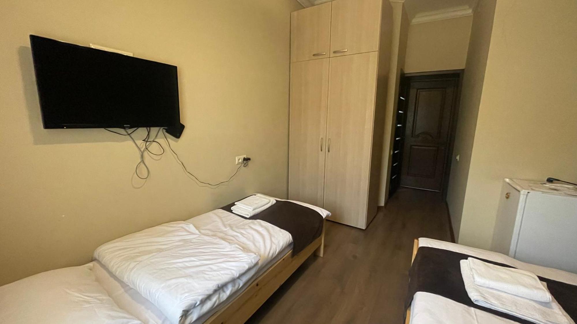 Studio Boutique Hotel At Cascade エレバン エクステリア 写真