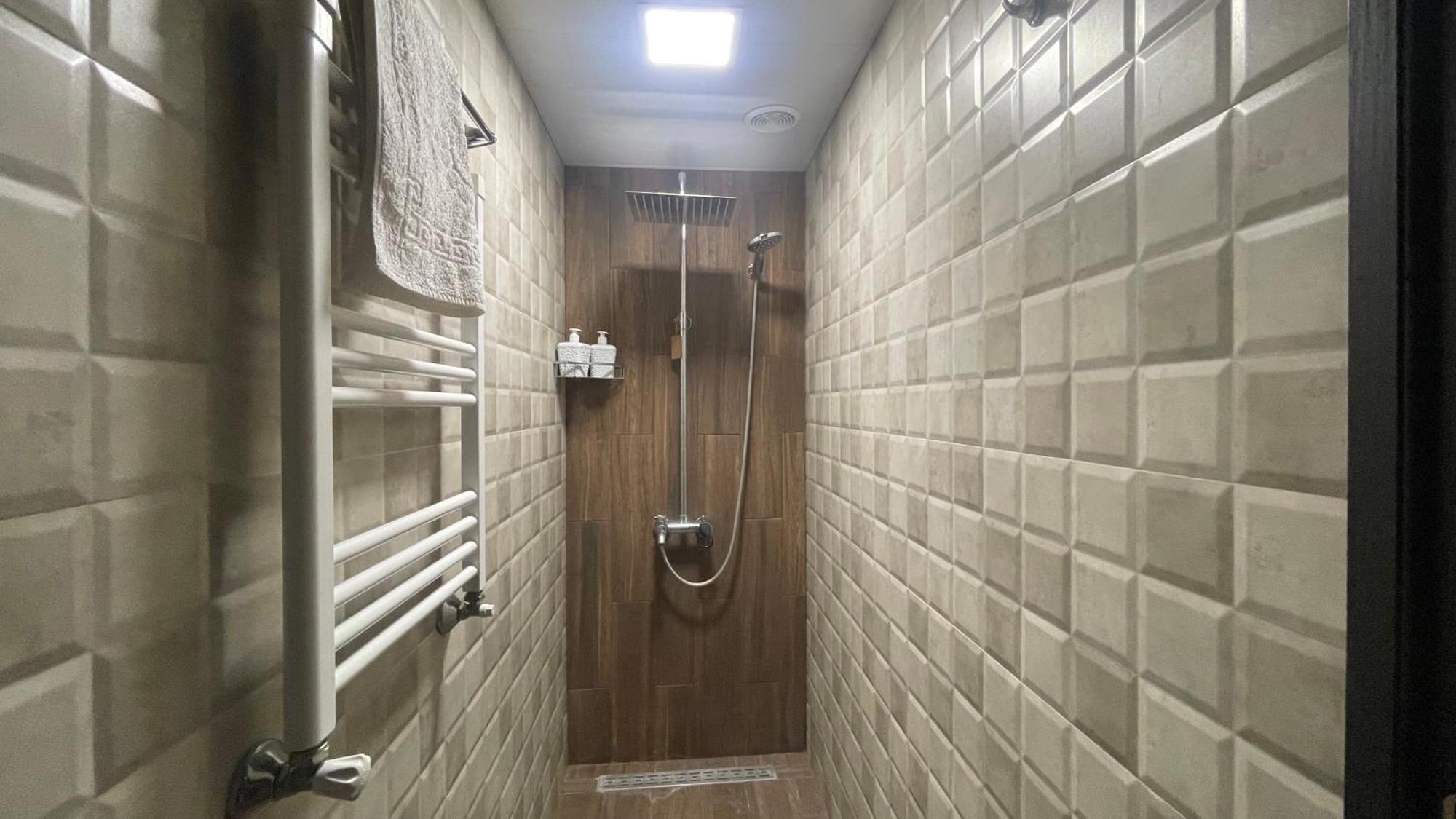 Studio Boutique Hotel At Cascade エレバン エクステリア 写真