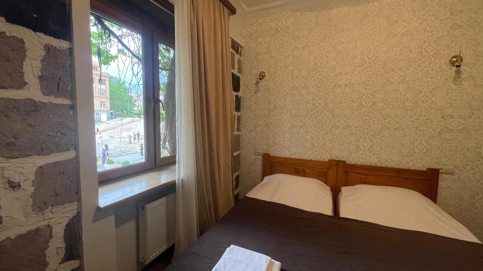 Studio Boutique Hotel At Cascade エレバン エクステリア 写真