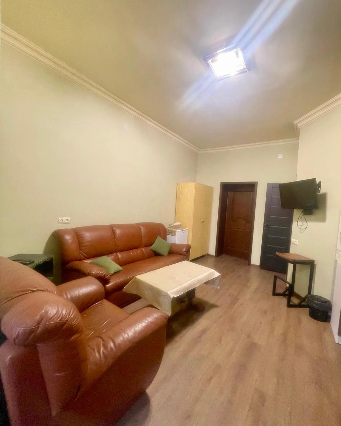 Studio Boutique Hotel At Cascade エレバン エクステリア 写真